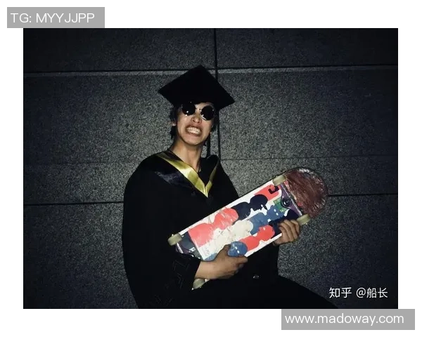 滑板战术解析：武汉滑板队独特进攻体系与战术创新探讨MBA